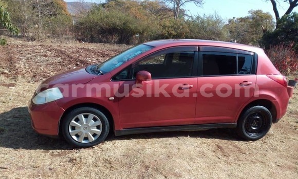 Tenga Tsaru Nissan Tiida Tsvuku Mota in Harare in Harare Tenga Tsaru Nissan Tiida Tsvuku Mota in Harare in Harare