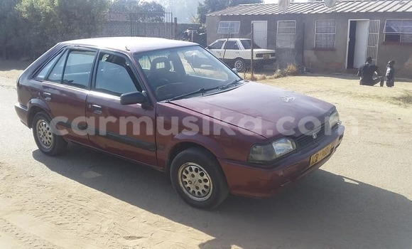 Tenga Tsaru Mazda 323 Tsvuku Mota in Harare in Harare Tenga Tsaru Mazda 323 Tsvuku Mota in Harare in Harare