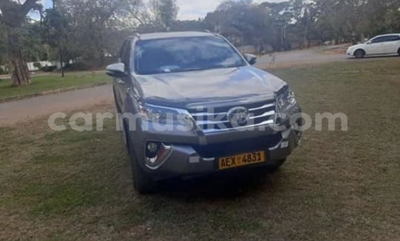 Tenga Tsaru Toyota Fortuner Zvimwe Mota in Harare in Harare Tenga Tsaru Toyota Fortuner Zvimwe Mota in Harare in Harare