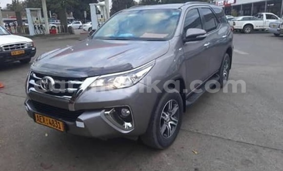 Tenga Tsaru Toyota Fortuner Zvimwe Mota in Harare in Harare Tenga Tsaru Toyota Fortuner Zvimwe Mota in Harare in Harare