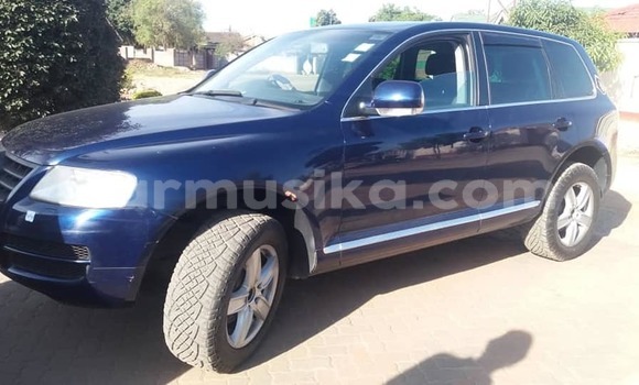 Tenga Tsaru Volkswagen Touareg Bhuruu Mota in Harare in Harare Tenga Tsaru Volkswagen Touareg Bhuruu Mota in Harare in Harare