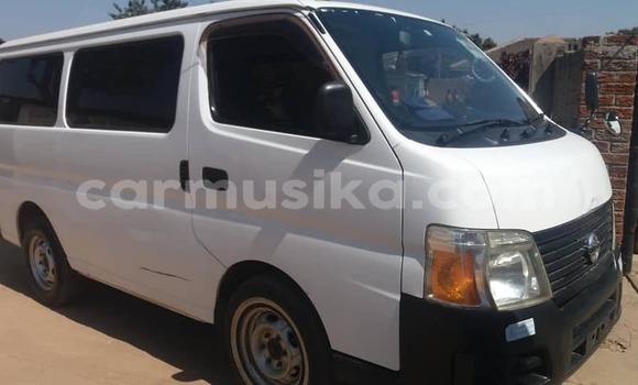 Tenga Tsaru Nissan Caravan Chena Mota in Harare in Harare Tenga Tsaru Nissan Caravan Chena Mota in Harare in Harare
