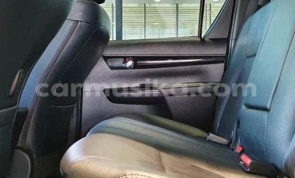 Buy Used Toyota Hilux Silver Car in Harare in Harare Buy Used Toyota Hilux Silver Car in Harare in Harare