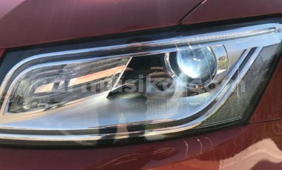 Acheter Occasion Voiture Audi Q5 Rouge à Beitbridge, Matabeleland South Acheter Occasion Voiture Audi Q5 Rouge à Beitbridge, Matabeleland South