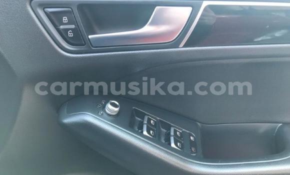 Acheter Occasion Voiture Audi Q5 Rouge à Beitbridge, Matabeleland South Acheter Occasion Voiture Audi Q5 Rouge à Beitbridge, Matabeleland South