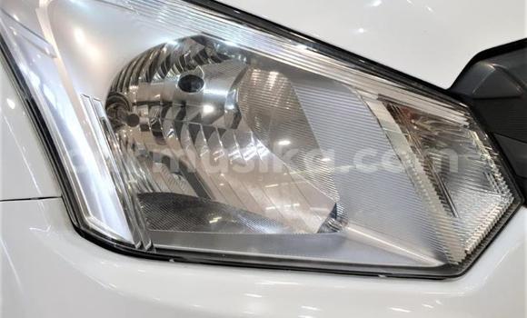 Acheter Occasion Voiture Isuzu KB Blanc à Beitbridge, Matabeleland South Acheter Occasion Voiture Isuzu KB Blanc à Beitbridge, Matabeleland South