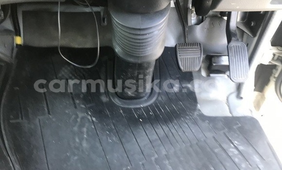 Acheter Occasion Utilitaire Toyota Dyna Blanc à Beitbridge, Matabeleland South Acheter Occasion Utilitaire Toyota Dyna Blanc à Beitbridge, Matabeleland South