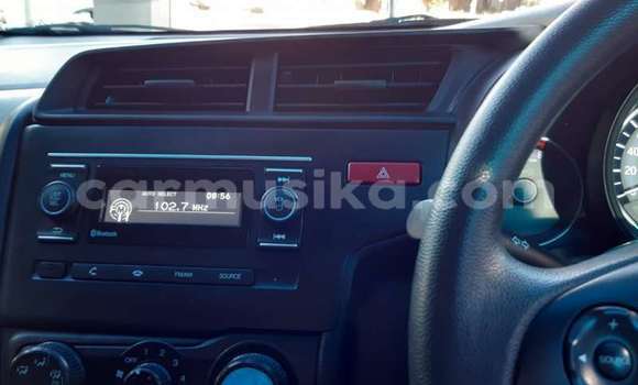 Acheter Occasion Voiture Honda Fit Gris à Beitbridge, Matabeleland South Acheter Occasion Voiture Honda Fit Gris à Beitbridge, Matabeleland South