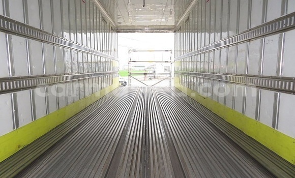 Tenga Tsaru Hino Ranger Chena Rori in Beitbridge in Matabeleland South Tenga Tsaru Hino Ranger Chena Rori in Beitbridge in Matabeleland South