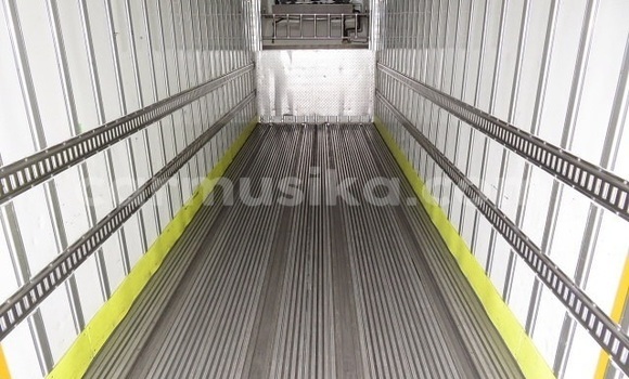 Tenga Tsaru Hino Ranger Chena Rori in Beitbridge in Matabeleland South Tenga Tsaru Hino Ranger Chena Rori in Beitbridge in Matabeleland South