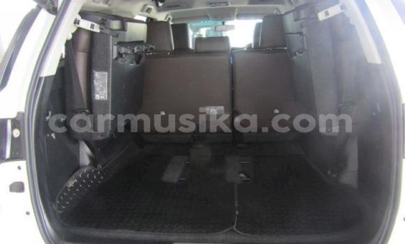 Acheter Occasion Voiture Toyota Fortuner Blanc à Harare, Harare Acheter Occasion Voiture Toyota Fortuner Blanc à Harare, Harare