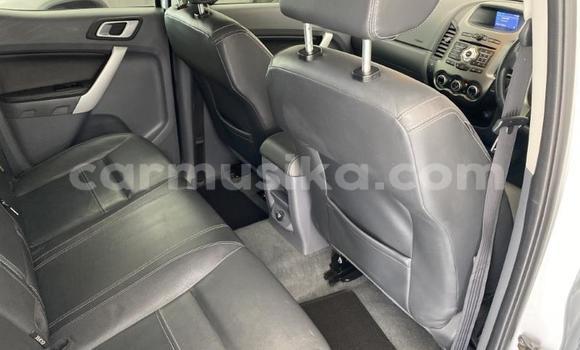 Nunua Ilio tumika Ford Ranger Fedha Gari ndani ya Harare nchini Harare Nunua Ilio tumika Ford Ranger Fedha Gari ndani ya Harare nchini Harare