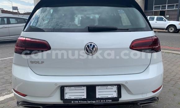 Buy Used Volkswagen Golf R White Car in Harare in Harare Buy Used Volkswagen Golf R White Car in Harare in Harare