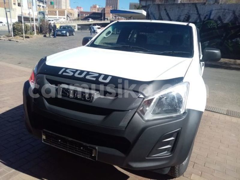 Big with watermark isuzu d max harare alexandra park 15768