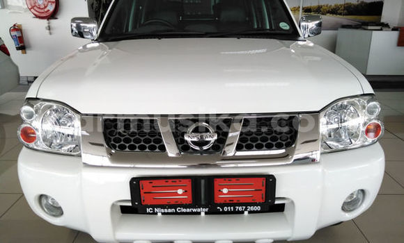 Tenga Tsaru Nissan Hardbody Chena Mota in Borrowdale in Harare Tenga Tsaru Nissan Hardbody Chena Mota in Borrowdale in Harare