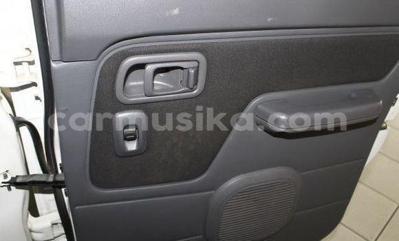 Tenga Tsaru Nissan Hardbody Chena Mota in Borrowdale in Harare Tenga Tsaru Nissan Hardbody Chena Mota in Borrowdale in Harare