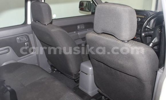 Tenga Tsaru Nissan Hardbody Chena Mota in Borrowdale in Harare Tenga Tsaru Nissan Hardbody Chena Mota in Borrowdale in Harare