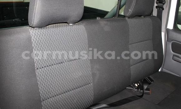 Tenga Tsaru Nissan Hardbody Chena Mota in Borrowdale in Harare Tenga Tsaru Nissan Hardbody Chena Mota in Borrowdale in Harare