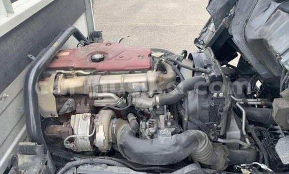 Acheter Occasion Voiture Toyota Hiace Blanc à Beitbridge, Matabeleland South Acheter Occasion Voiture Toyota Hiace Blanc à Beitbridge, Matabeleland South