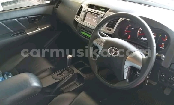 Tenga Tsaru Toyota Hilux Chena Mota in Beitbridge in Matabeleland South Tenga Tsaru Toyota Hilux Chena Mota in Beitbridge in Matabeleland South