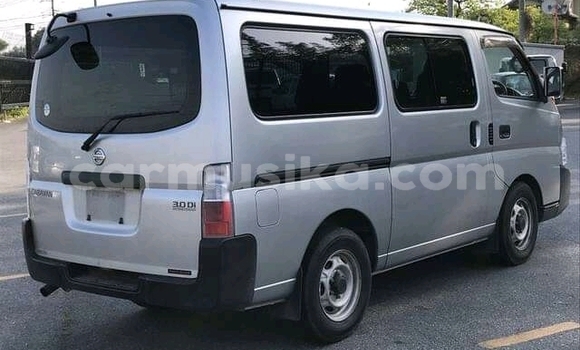 Nunua Ilio tumika Nissan Caravan Fedha Gari ndani ya Beitbridge nchini Matabeleland Kusini Nunua Ilio tumika Nissan Caravan Fedha Gari ndani ya Beitbridge nchini Matabeleland Kusini