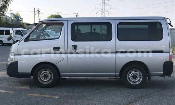 Nunua Ilio tumika Nissan Caravan Fedha Gari ndani ya Beitbridge nchini Matabeleland Kusini Nunua Ilio tumika Nissan Caravan Fedha Gari ndani ya Beitbridge nchini Matabeleland Kusini