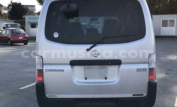Nunua Ilio tumika Nissan Caravan Fedha Gari ndani ya Beitbridge nchini Matabeleland Kusini Nunua Ilio tumika Nissan Caravan Fedha Gari ndani ya Beitbridge nchini Matabeleland Kusini