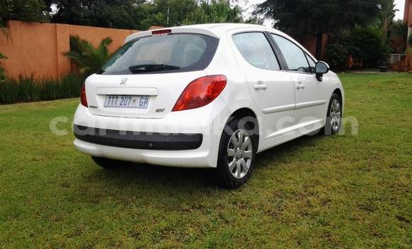 Buy Used Peugeot 201 White Car in Beitbridge in Matabeleland South Buy Used Peugeot 201 White Car in Beitbridge in Matabeleland South