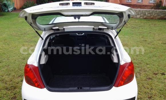 Buy Used Peugeot 201 White Car in Beitbridge in Matabeleland South Buy Used Peugeot 201 White Car in Beitbridge in Matabeleland South