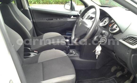 Buy Used Peugeot 201 White Car in Beitbridge in Matabeleland South Buy Used Peugeot 201 White Car in Beitbridge in Matabeleland South