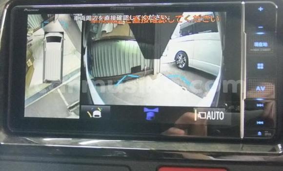 Nunua Ilio tumika Toyota Hiace Nyeupe Gari ndani ya Beitbridge nchini Matabeleland Kusini Nunua Ilio tumika Toyota Hiace Nyeupe Gari ndani ya Beitbridge nchini Matabeleland Kusini