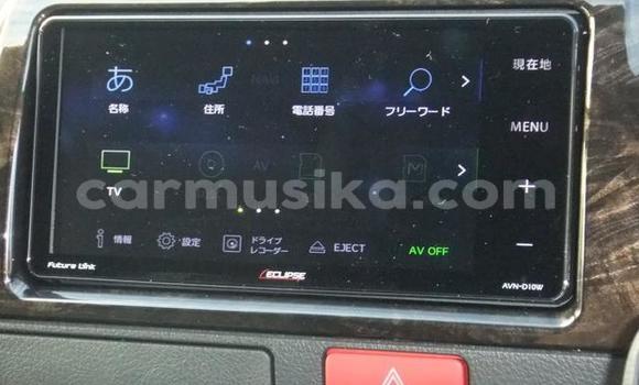 Nunua Ilio tumika Toyota Hiace Nyeupe Gari ndani ya Beitbridge nchini Matabeleland Kusini Nunua Ilio tumika Toyota Hiace Nyeupe Gari ndani ya Beitbridge nchini Matabeleland Kusini