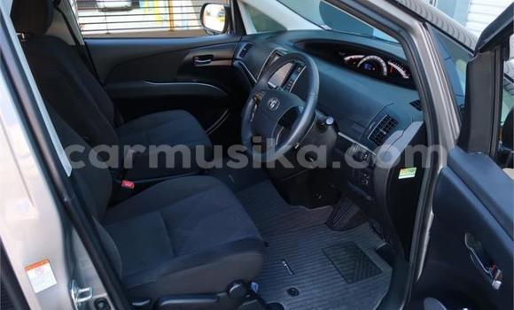 Buy Used Toyota Estima White Car in Beitbridge in Matabeleland South Buy Used Toyota Estima White Car in Beitbridge in Matabeleland South