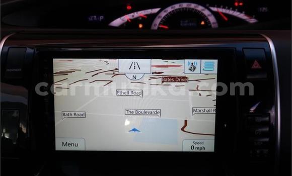 Buy Used Toyota Estima White Car in Beitbridge in Matabeleland South Buy Used Toyota Estima White Car in Beitbridge in Matabeleland South