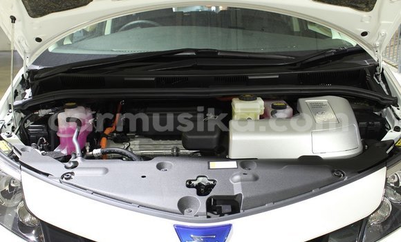 Nunua Ilio tumika Toyota Estima Nyeupe Gari ndani ya Beitbridge nchini Matabeleland Kusini Nunua Ilio tumika Toyota Estima Nyeupe Gari ndani ya Beitbridge nchini Matabeleland Kusini