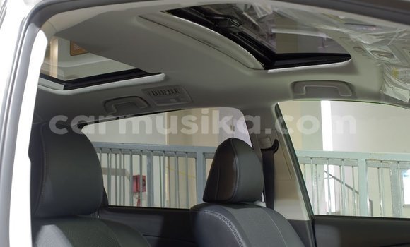 Nunua Ilio tumika Toyota Estima Nyeupe Gari ndani ya Beitbridge nchini Matabeleland Kusini Nunua Ilio tumika Toyota Estima Nyeupe Gari ndani ya Beitbridge nchini Matabeleland Kusini