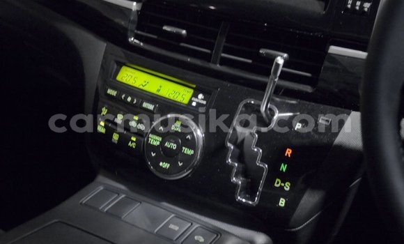 Nunua Ilio tumika Toyota Estima Nyeupe Gari ndani ya Beitbridge nchini Matabeleland Kusini Nunua Ilio tumika Toyota Estima Nyeupe Gari ndani ya Beitbridge nchini Matabeleland Kusini