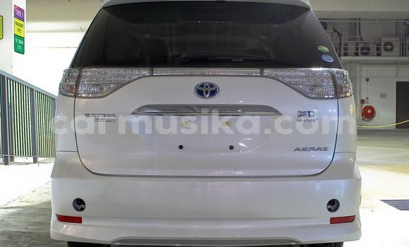 Nunua Ilio tumika Toyota Estima Nyeupe Gari ndani ya Beitbridge nchini Matabeleland Kusini Nunua Ilio tumika Toyota Estima Nyeupe Gari ndani ya Beitbridge nchini Matabeleland Kusini