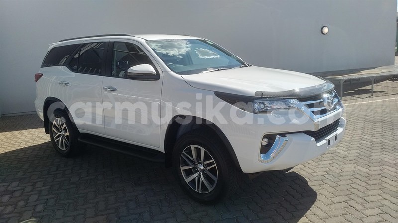 Big with watermark toyota fortuner matabeleland south beitbridge 15806