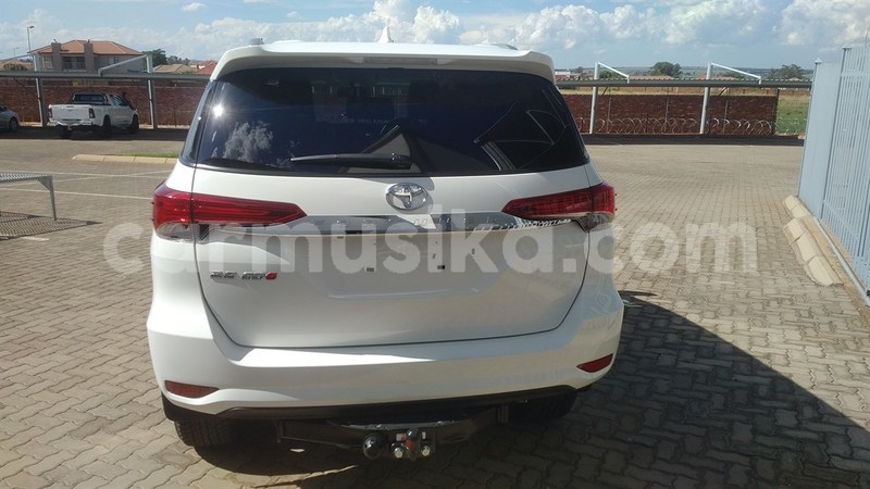 Big with watermark toyota fortuner matabeleland south beitbridge 15806