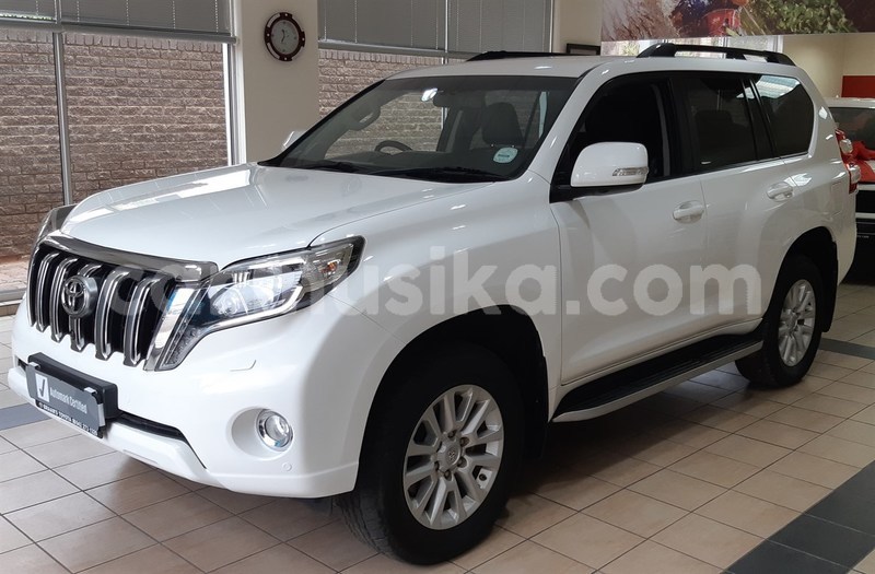 Big with watermark toyota prado matabeleland south beitbridge 15807