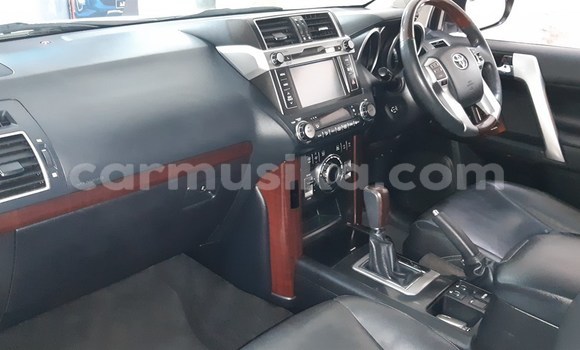 Acheter Occasion Voiture Toyota Prado Blanc à Beitbridge, Matabeleland South Acheter Occasion Voiture Toyota Prado Blanc à Beitbridge, Matabeleland South