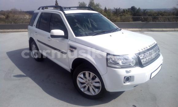 Acheter Occasion Voiture Land Rover Range Rover Blanc à Beitbridge, Matabeleland South Acheter Occasion Voiture Land Rover Range Rover Blanc à Beitbridge, Matabeleland South