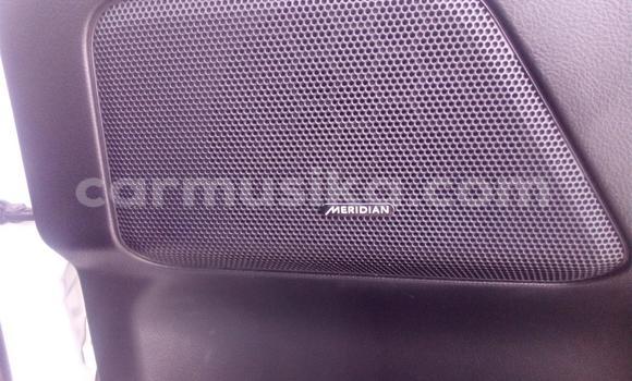 Acheter Occasion Voiture Land Rover Range Rover Blanc à Beitbridge, Matabeleland South Acheter Occasion Voiture Land Rover Range Rover Blanc à Beitbridge, Matabeleland South