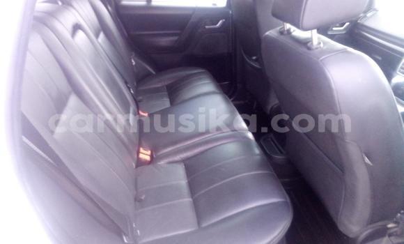 Acheter Occasion Voiture Land Rover Range Rover Blanc à Beitbridge, Matabeleland South Acheter Occasion Voiture Land Rover Range Rover Blanc à Beitbridge, Matabeleland South