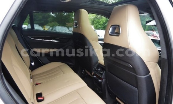Buy Used BMW X6 White Car in Bulawayo in Bulawayo Buy Used BMW X6 White Car in Bulawayo in Bulawayo