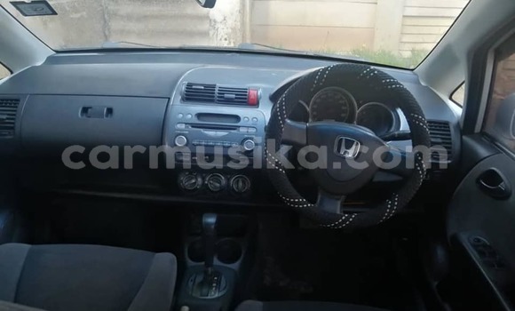 Buy Used Honda Fit White Car in Harare in Harare Buy Used Honda Fit White Car in Harare in Harare