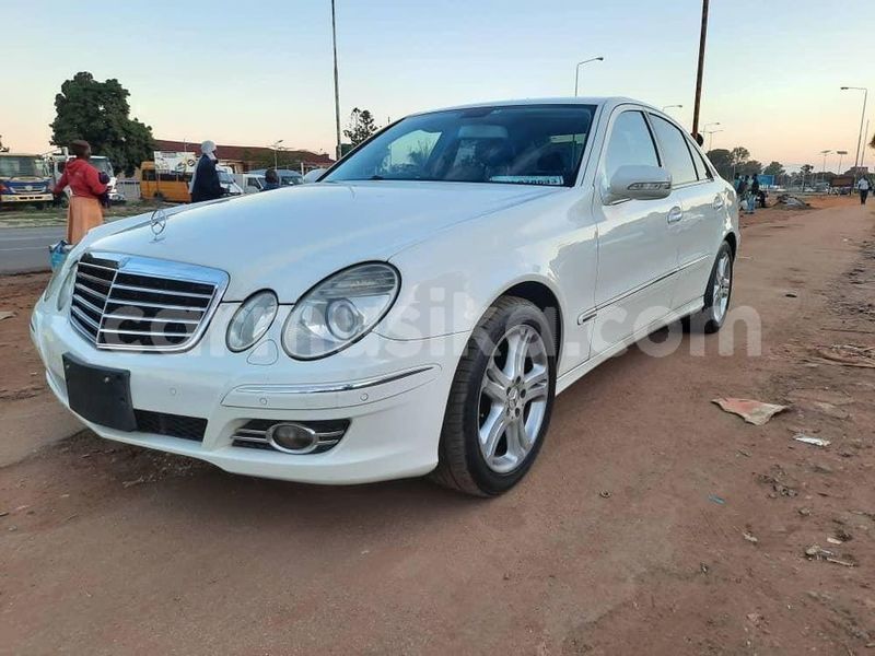 Big with watermark mercedes benz e class harare alexandra park 15843