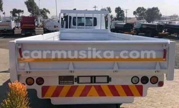 Tenga Tsaru Nissan UD Chena Rori in Beitbridge in Matabeleland South Tenga Tsaru Nissan UD Chena Rori in Beitbridge in Matabeleland South