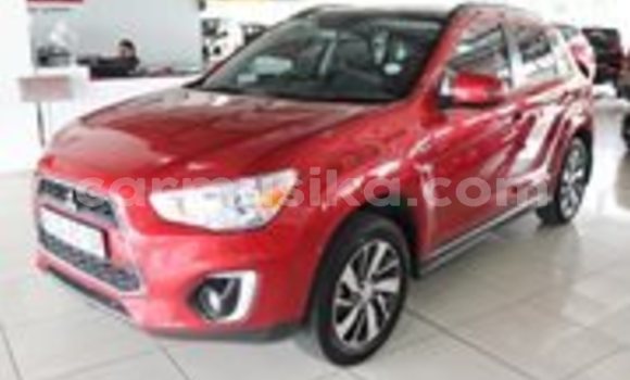 Tenga Tsaru Mitsubishi ASX Tsvuku Mota in Alexandra Park in Harare Tenga Tsaru Mitsubishi ASX Tsvuku Mota in Alexandra Park in Harare